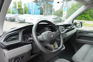 VW T6.1 2.0 TDI EINBAU-SCHRÄNKE 3200 KG!!!