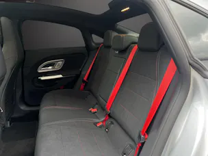 Mercedes-Benz CLA 220 4Matic 8G-DCT