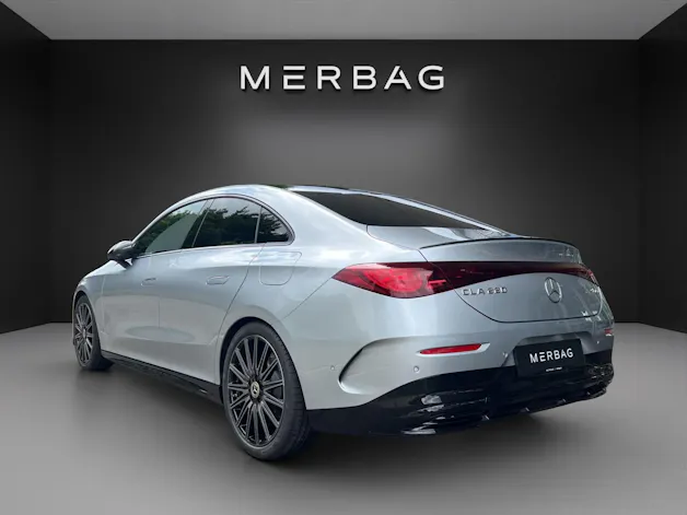 Mercedes-Benz CLA 220 4Matic 8G-DCT