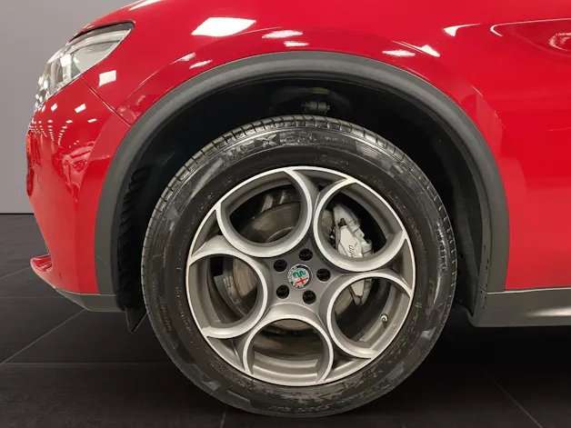 Alfa Romeo STELVIO 2.0 Q4 280 Super