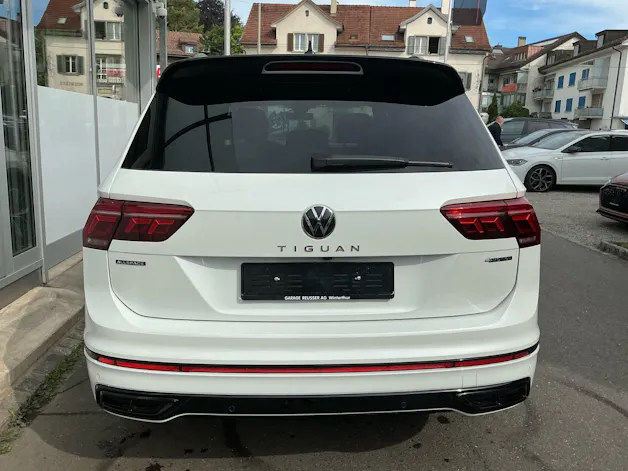VW Tiguan Allspace R-LINE 4MOTION BLACK STYLE *** 5 JAHRE VW WERKGSGARANTIE ***