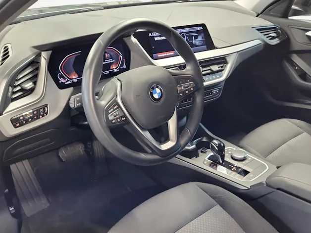 BMW 118i Steptronic