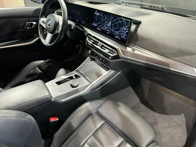 BMW 330d xDrive 48V Touring Steptronic M Sport
