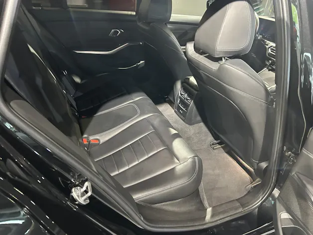 BMW 330d xDrive 48V Touring Steptronic M Sport