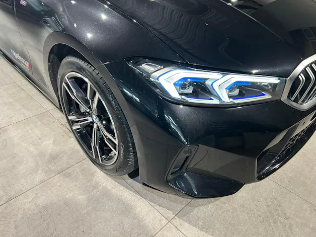 BMW 330d xDrive 48V Touring Steptronic M Sport