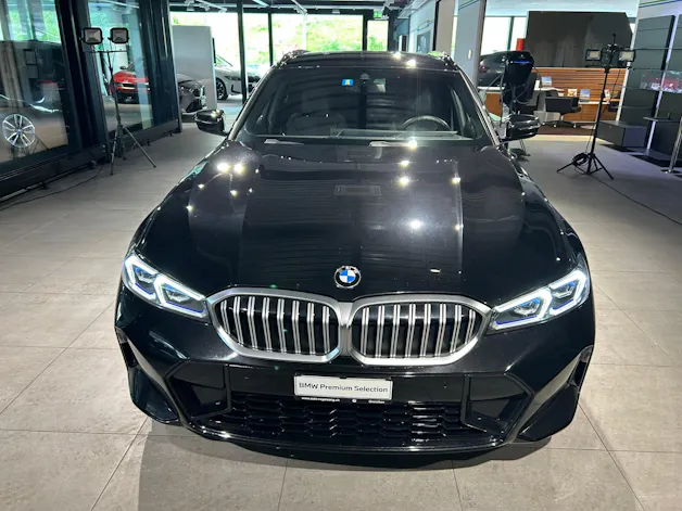 BMW 330d xDrive 48V Touring Steptronic M Sport