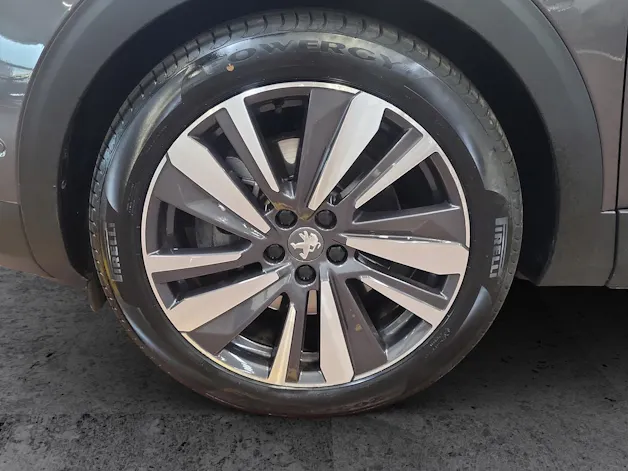 Peugeot 3008 1.6 Plug-in Hybrid4 GT