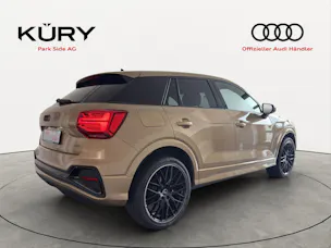 Audi Q2 40 TFSI S line Attraction (Audi exclusive)