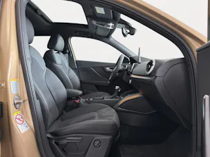 Audi Q2 40 TFSI S line Attraction (Audi exclusive)