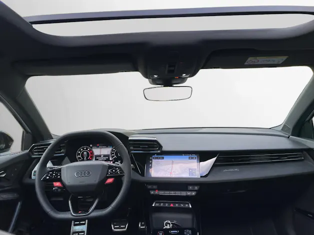 Audi RS3 Limousine 2.5 TSI quattro S-tronic
