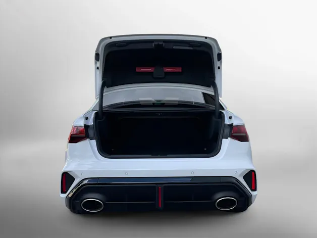 Audi RS3 Limousine 2.5 TSI quattro S-tronic