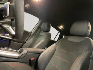 Mercedes-Benz GLA 250 4Matic 8G-DCT