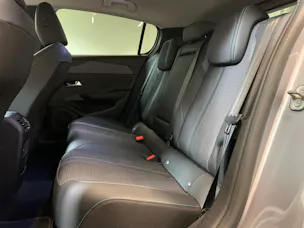Peugeot 308 1.2 Pure Tech Allure EAT8