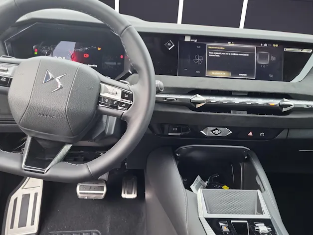 DS Automobiles AUTOMOBILES DS4 1.2 MHEV Performance Line