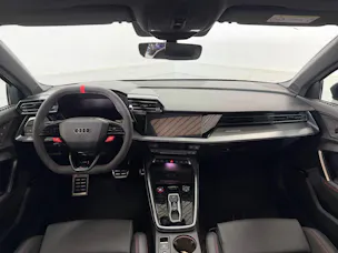 Audi RS3 Limousine 2.5 TSI quattro S-tronic