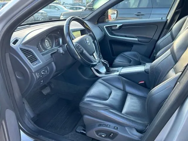 Volvo XC60 D4 AWD OceanRace Geartronic