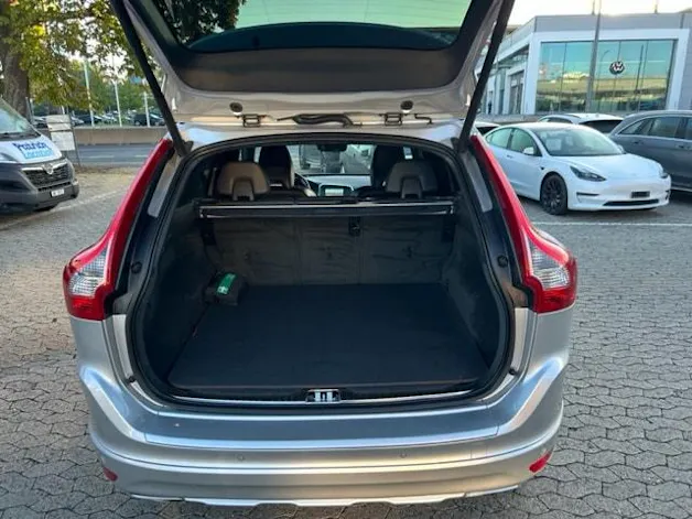 Volvo XC60 D4 AWD OceanRace Geartronic
