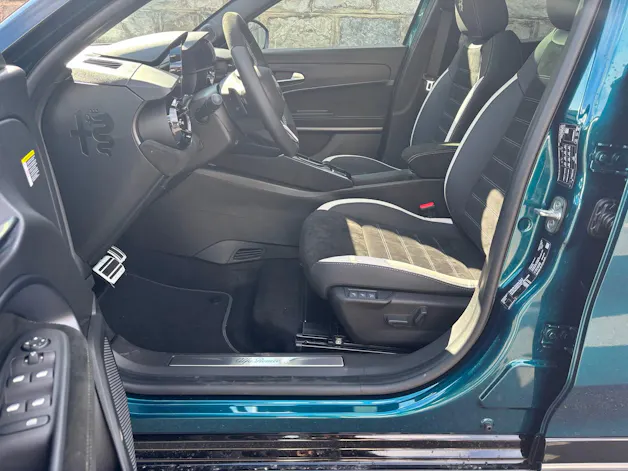ALFA ROMEO Junior 1.2 48V Hybrid Q4 Sport Spéciale