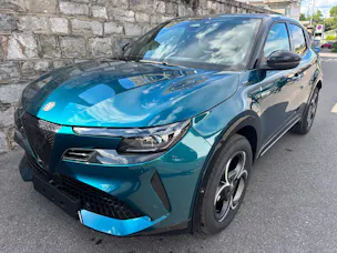 Alfa Romeo Junior 1.2 48V Hybrid Q4 Sport Spéciale