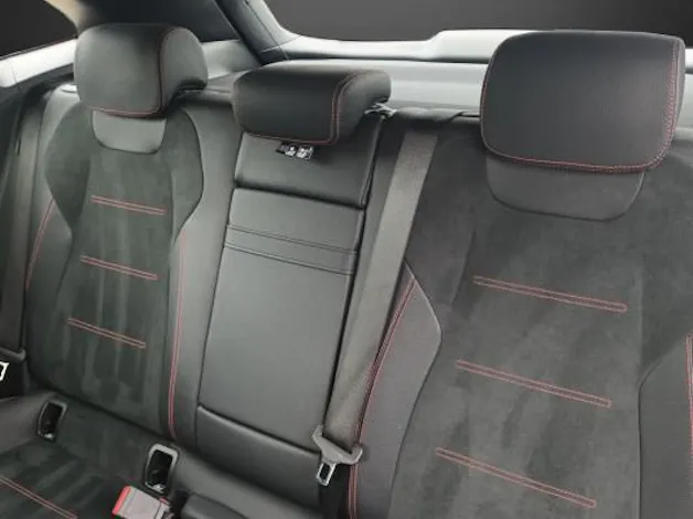 Mercedes-Benz EQA 300 AMG Line 4Matic