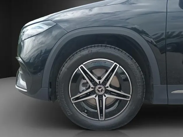 Mercedes-Benz EQA 300 AMG Line 4Matic