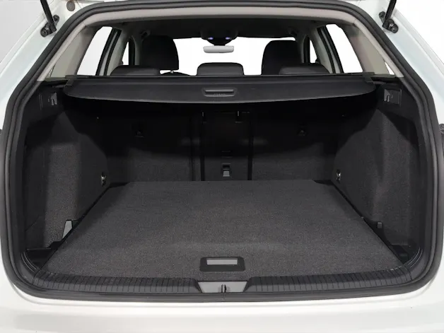VW Golf Variant 2.0 TDI Life DSG
