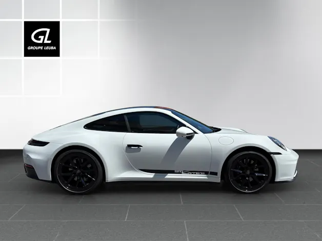 Porsche 911 Carrera PDK