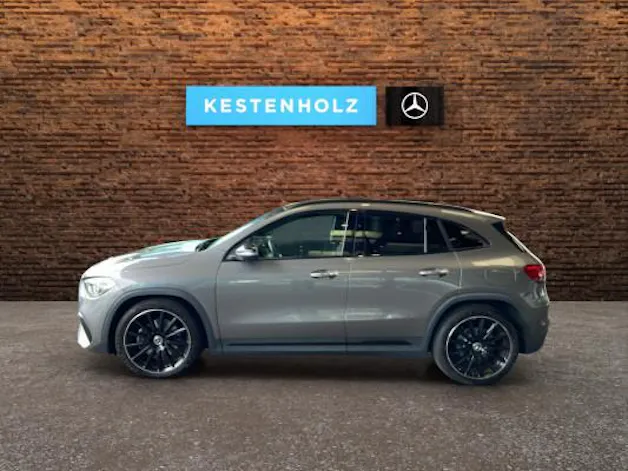 Mercedes-Benz GLA 200 AMG Line
