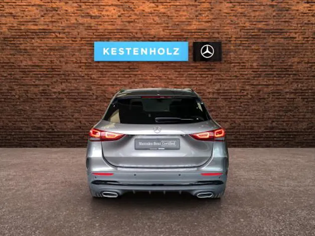 Mercedes-Benz GLA 200 AMG Line