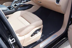Porsche Cayenne S Coupé Platinum Edition