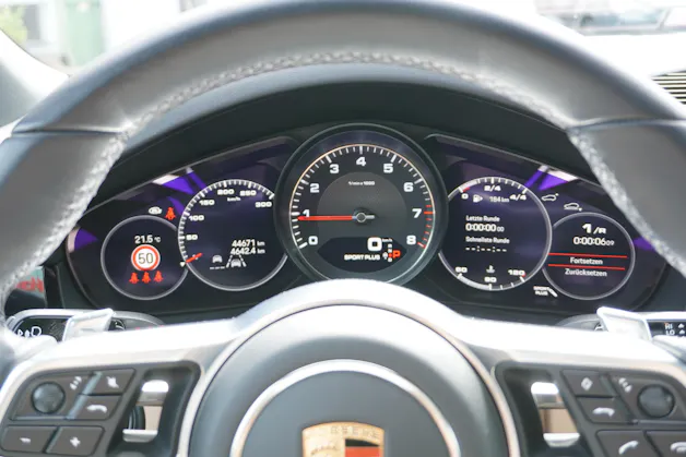 Porsche Cayenne S Coupé Platinum Edition