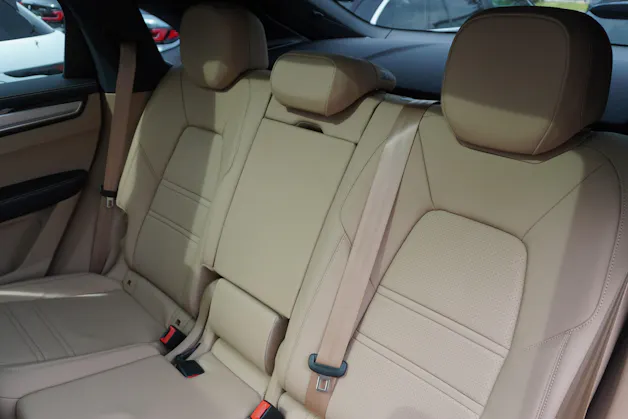Porsche Cayenne S Coupé Platinum Edition
