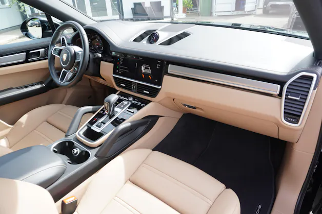 Porsche Cayenne S Coupé Platinum Edition
