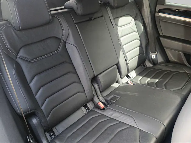 VW Touareg 3.0 TDI R Line Tiptronic