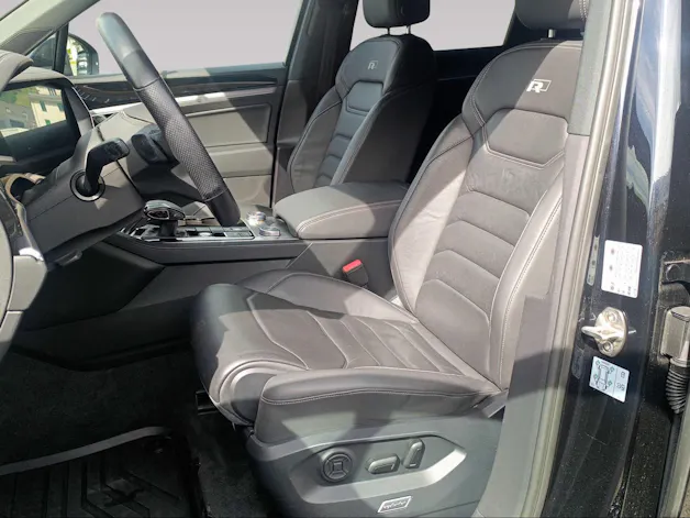 VW Touareg 3.0 TDI R Line Tiptronic