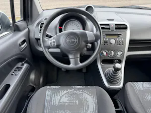 Opel Agila 1.0 Enjoy