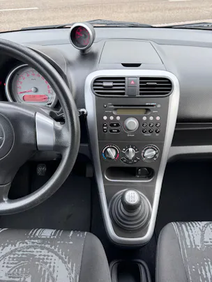 Opel Agila 1.0 Enjoy