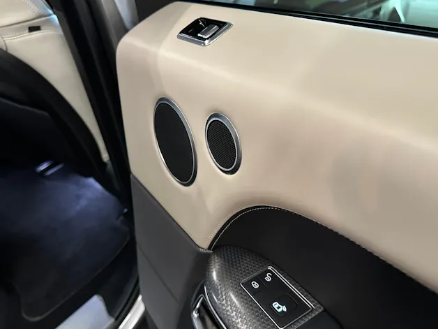 Land Rover Range Rover Sport 3.0 SDV6 HSE Dynamic Automatic ( 7 Sitze )