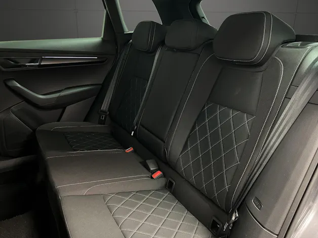 Škoda Karoq 1.5 TSI SportLine DSG