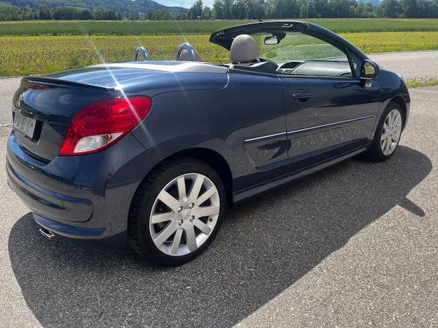 Peugeot 207 CC 1.6 16V Allure Automatic