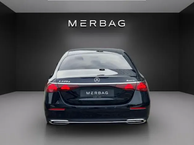 Mercedes-Benz E 220 d 4Matic