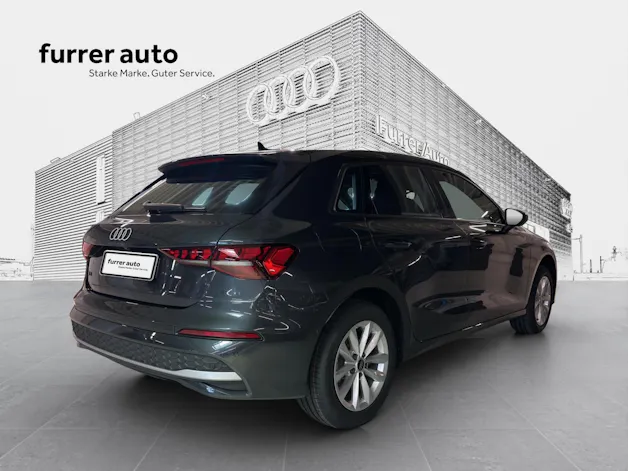 Audi A3 Sportback TFSI 110 kW Attraction S tronic