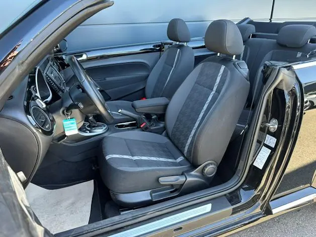 VW Beetle Cabriolet 1.2 TSI BMT Design DSG