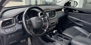 Kia Sorento 2.2 CRDI Style 7P. Automatic