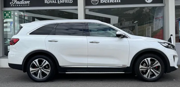 Kia Sorento 2.2 CRDI Style 7P. Automatic