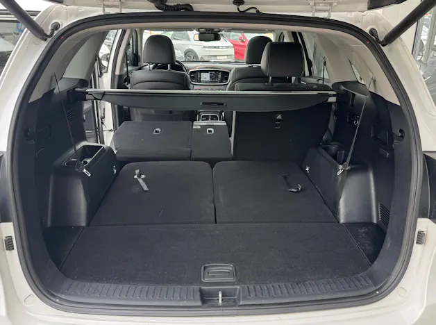 Kia Sorento 2.2 CRDI Style 7P. Automatic