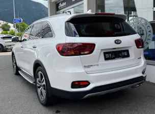 Kia Sorento 2.2 CRDI Style 7P. Automatic
