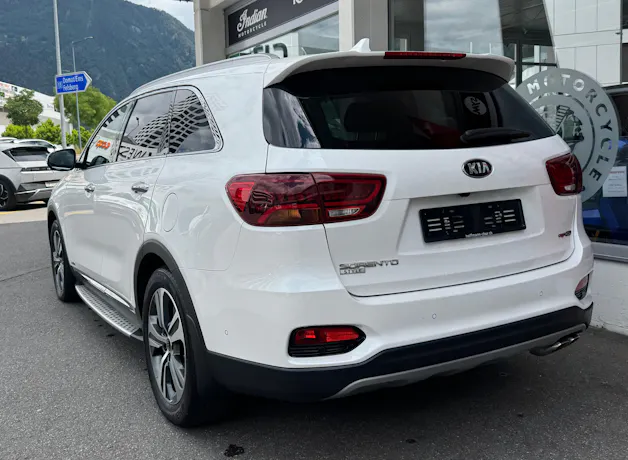 Kia Sorento 2.2 CRDI Style 7P. Automatic