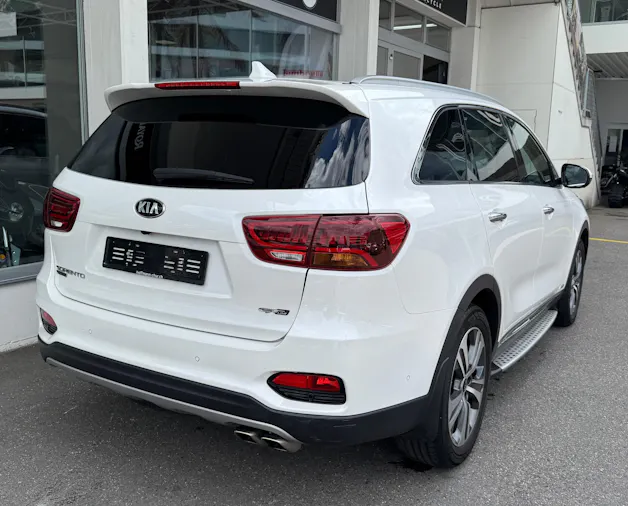 Kia Sorento 2.2 CRDI Style 7P. Automatic