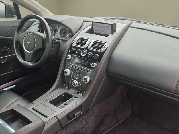 Aston Martin V8 Vantage 4.7 Sportshift